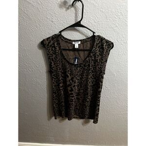 Women's Old Navy Sleeveless Animal Print Top Size Small‎